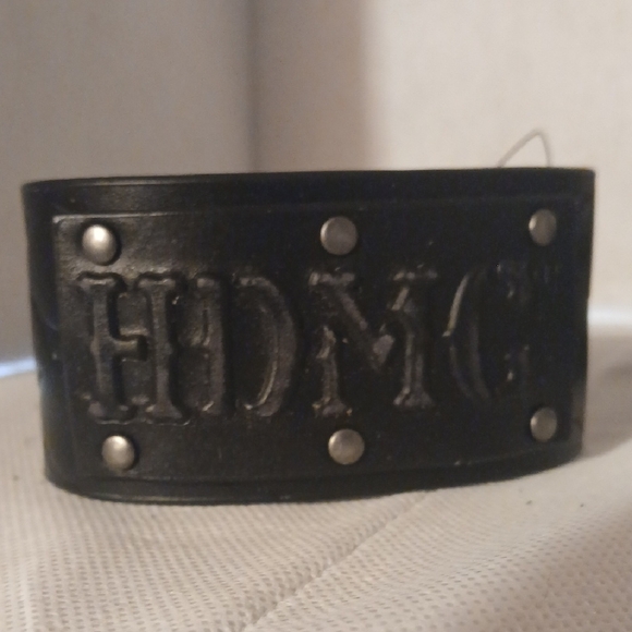 Harley-Davidson Black Biker Bracelet - Picture 2 of 5